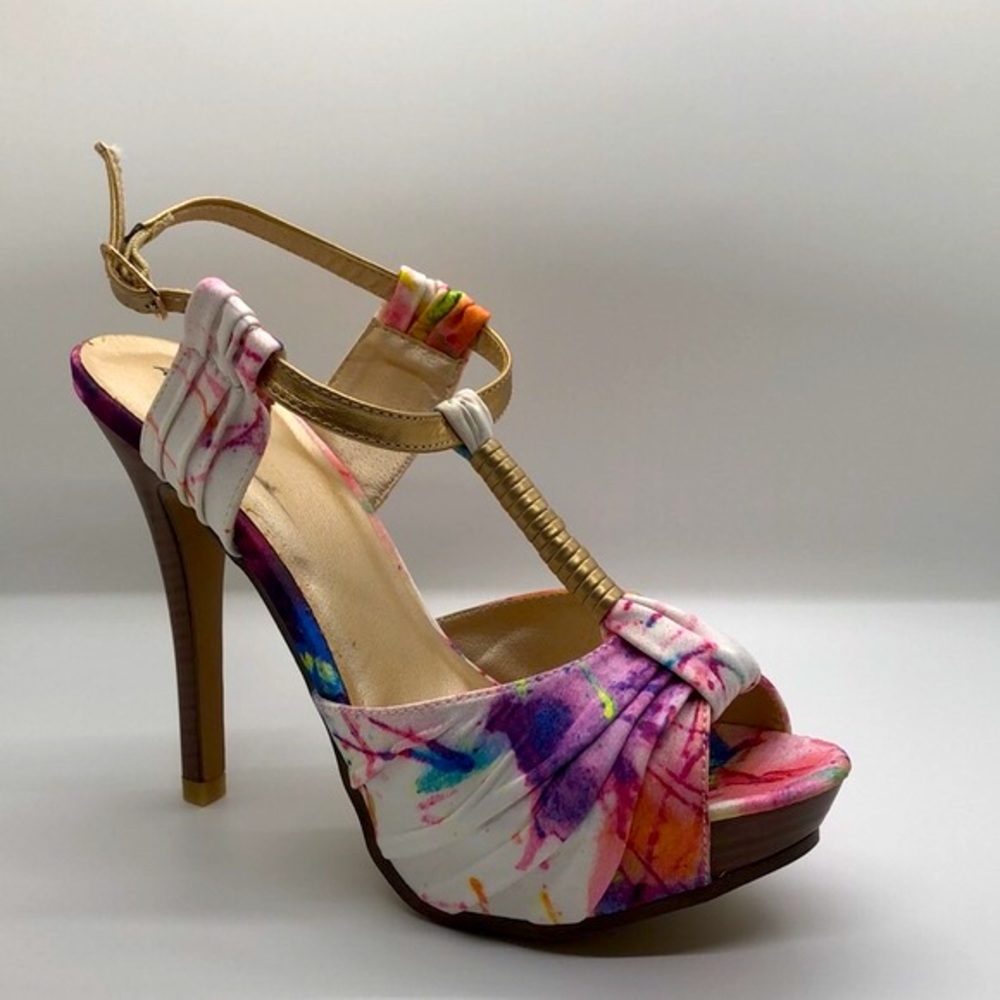 Gorgeous Multi-Color Heels - Picture 5 of 15